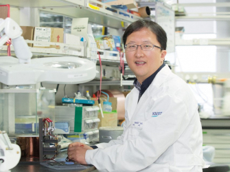 [Interview with Professor Jang Wook Choi] Challenging the limits of batteries