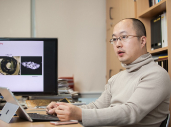 Interview with Professor Yongkeun Park of the Department of Physics at KAIST